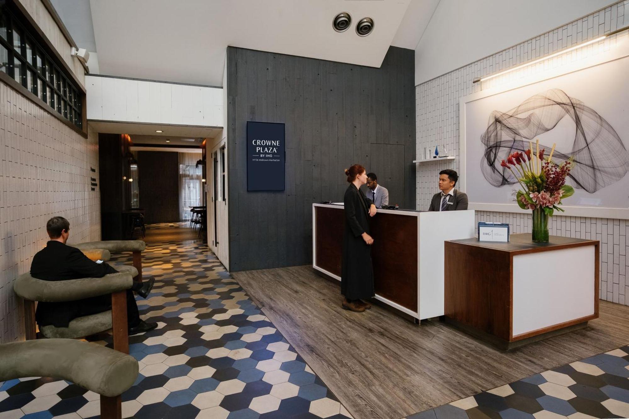 Hotel Crowne Plaza Hy36 Midtown Manhattan By Ihg